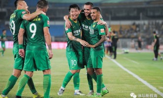  莱比锡RB锋线三叉戟合力轰入四球  